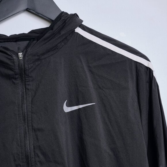Nike Impossibly Light Running Jacket - Black / Large - Picture 3 of 6